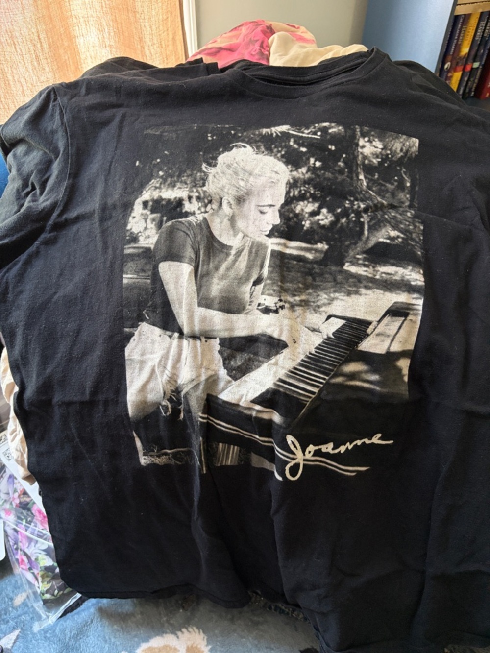 Black Graphic Short Sleeve Tee - 'Joanne' Piano Print